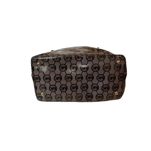 Michael‎ Kors MK Signature Tote - Picture 4 of 9